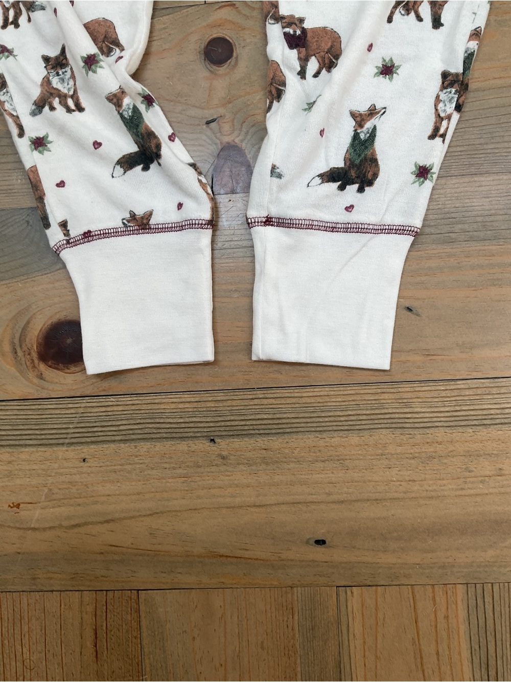 PJ SALVAGE “FOXY CHRISTMAS” JOGGERS PAJAMA SET - Picture 9 of 13